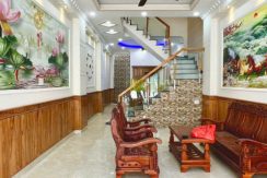 Nhà gần bệnh viện dĩ an