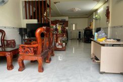 bán nhà mặt tiền dĩ an