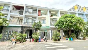 bán nhà bcons city