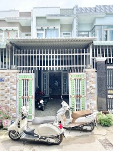 nhà gần chợ đông hòa