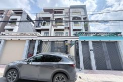 nhà mặt tiền sát hai bà trưng đông hòa