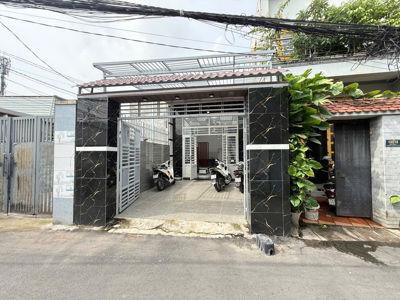 Cần Bán Nhà 4.5×21 Sân Ô Tô Gần Trường Học 123 Nguyễn Du Dĩ An