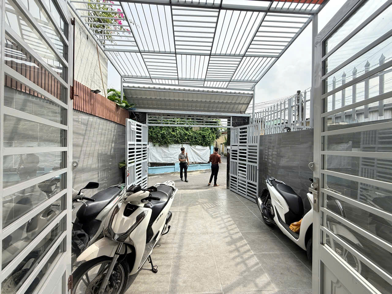 bán nhà đường nguyễn du dĩ an