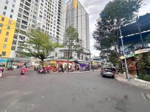 mặt tiền Phạm hữu lầu Dĩ An