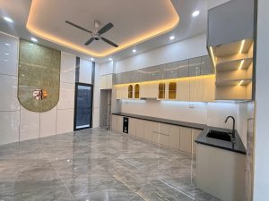 nhà gần vincom dĩ an