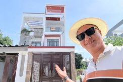 nhà mặt tiền sát ql1k