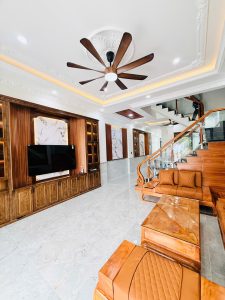 nhà mặt tiền kdc đông hòa