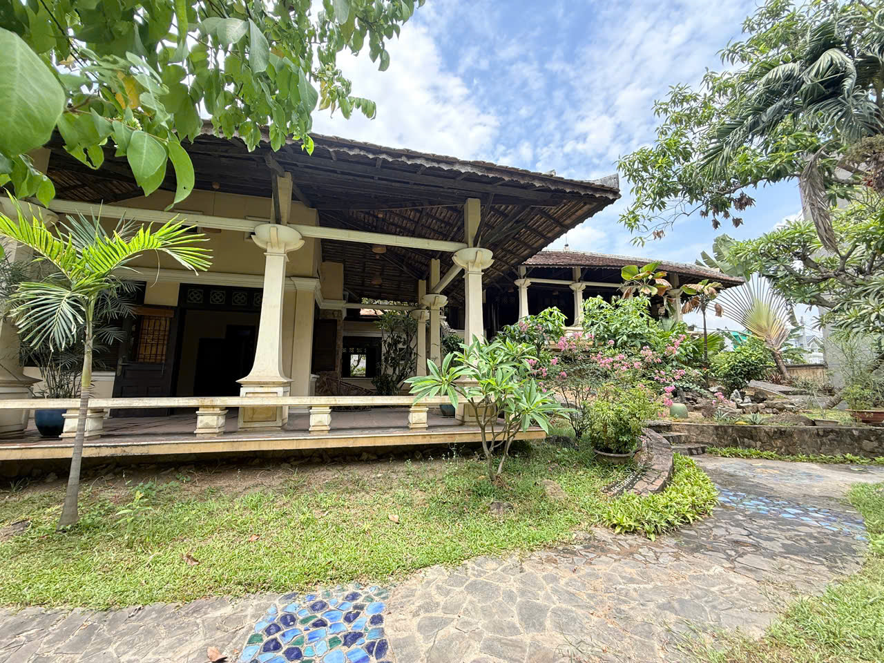 biệt thự cổ hiệp bình thủ đức