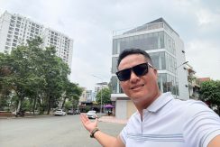tòa nhà văn phòng dĩ an