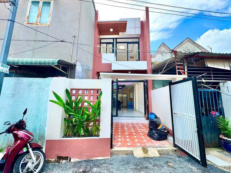 bán nhà trần hưng đạo dĩ an